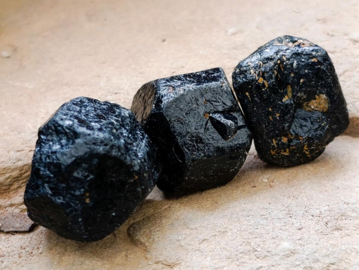 Natural Mini Schorl Black Tourmaline Double Terminated Crystals and Crystals x 1,71 Kg Lot From Zimbabwe - Toprock Gemstones and Minerals 