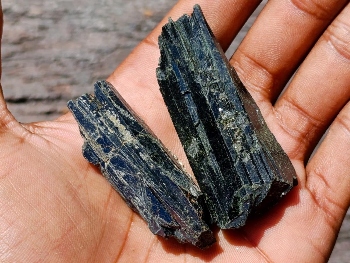 Natural Aegirine Crystals x 1,01 Kg Lot From Zomba, Malawi - Toprock Gemstones and Minerals 