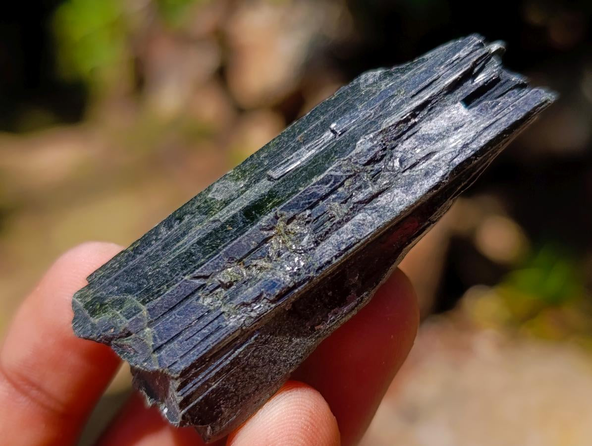 Natural Aegirine Crystals x 1,01 Kg Lot From Zomba, Malawi - Toprock Gemstones and Minerals 