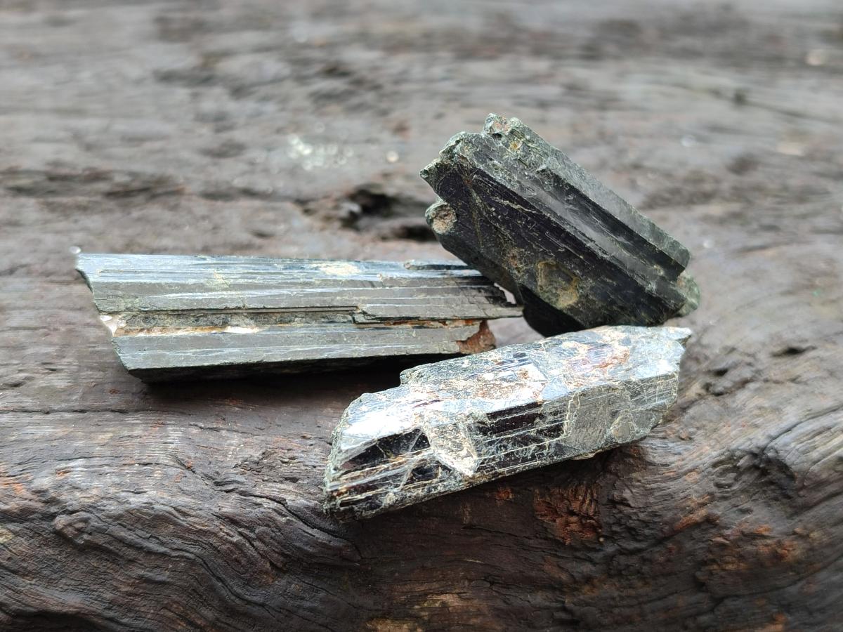 Natural Aegirine Crystals x 70 From Zomba, Malawi