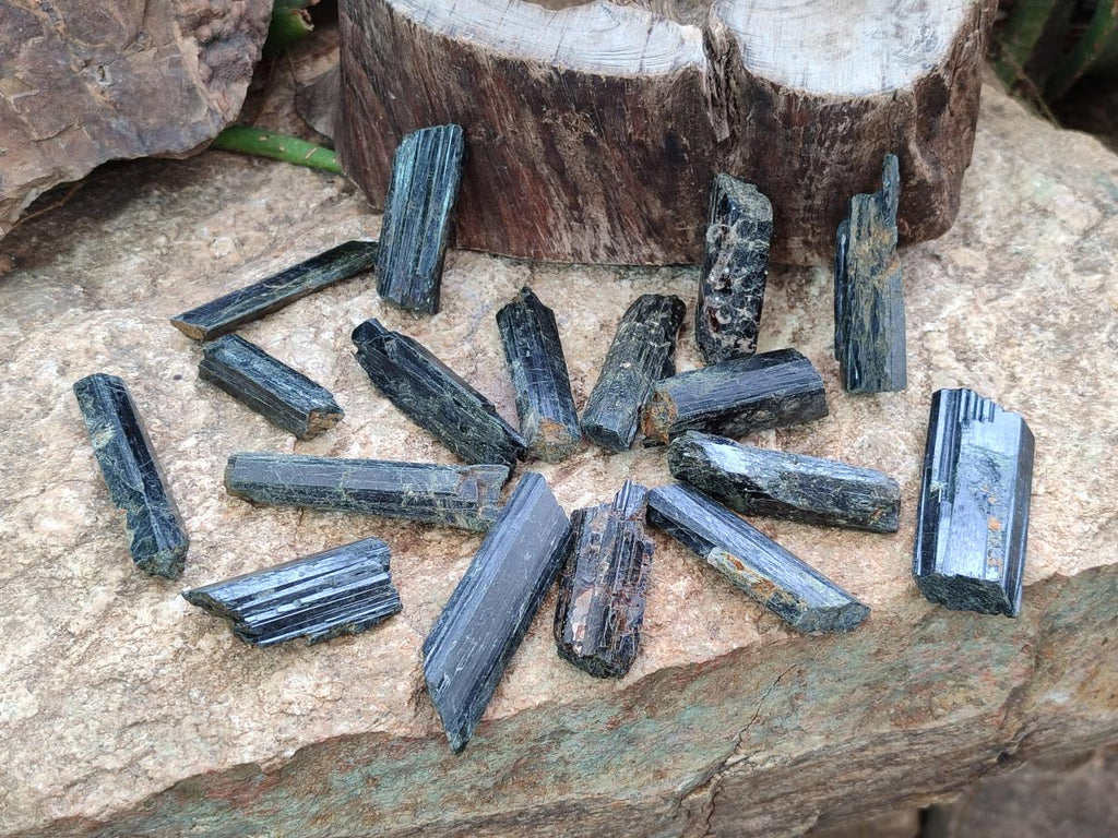 Natural Aegirine Crystals x 70 From Zomba, Malawi