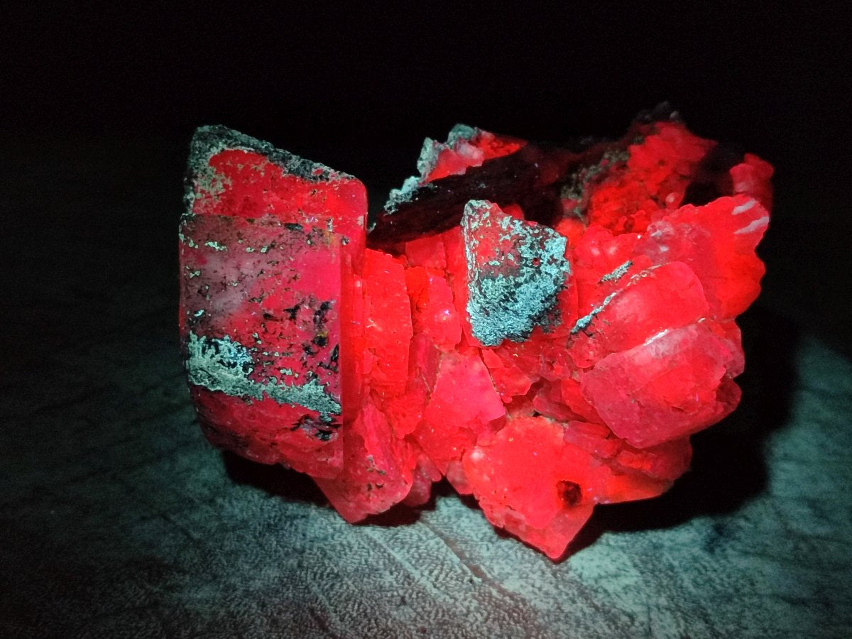 Natural Rhombohedral and Spearhead Calcite Specimens with Phosphorus Aragonite x 3 From Albert's Mountain, Lesotho