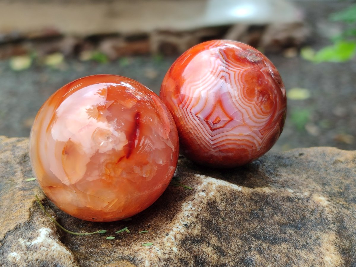 Polished and Natural Carnelian Agate Gemstone Spheres x 12 From Madagascar
