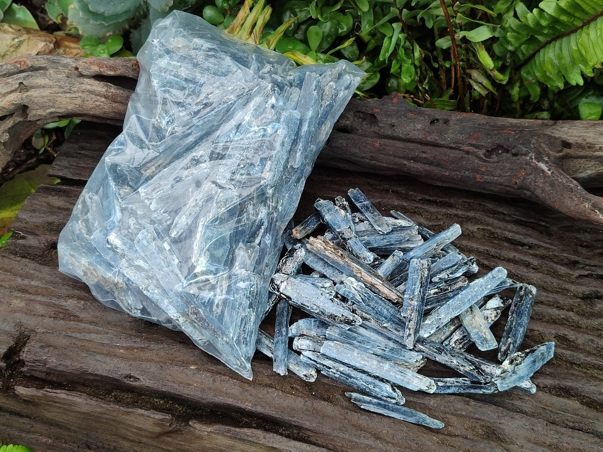 Natural Blue Kyanite Crystals x 1,87 Kg Lot From Karoi, Zimbabwe