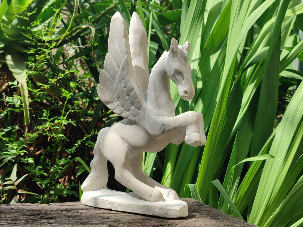 Hand Made Large Sparkling White Marble Pegasus Flying Horse Carving x 1 From Zimbabwe