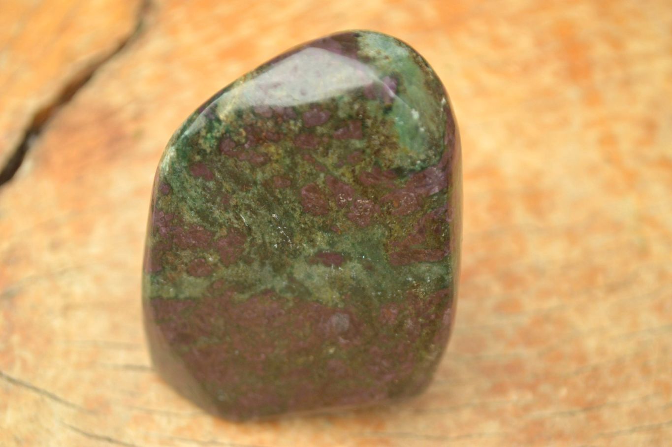 Polished Fluorescent Ruby Corundum In Chrome Verdite Free Forms x 4 From Zimbabwe - TopRock