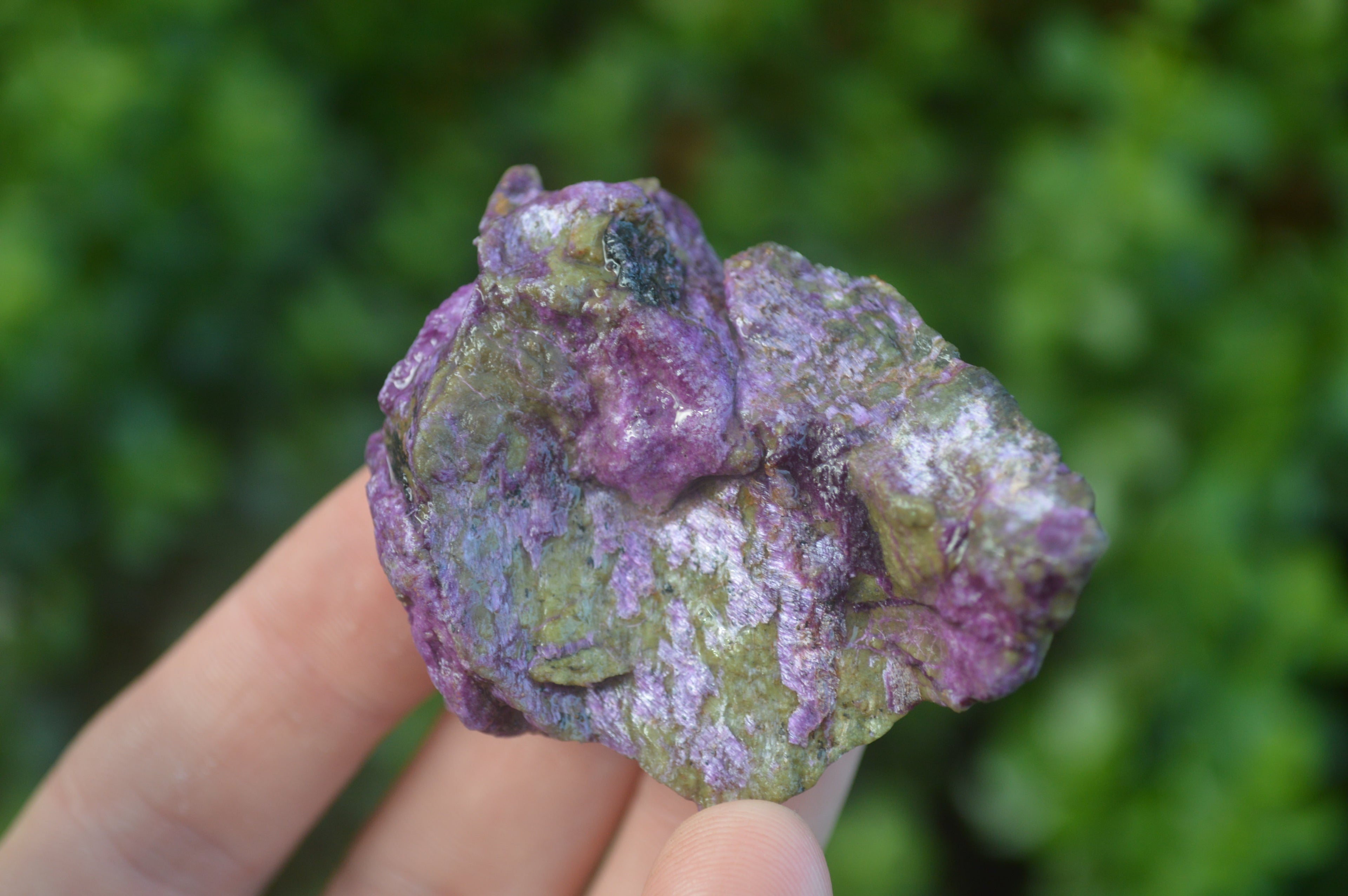Natural Small Purple Stichtite & Green Serpentine Cobbed Pieces  - Sold per 1 kg (10-18 pieces) - From Barberton, South Africa - TopRock
