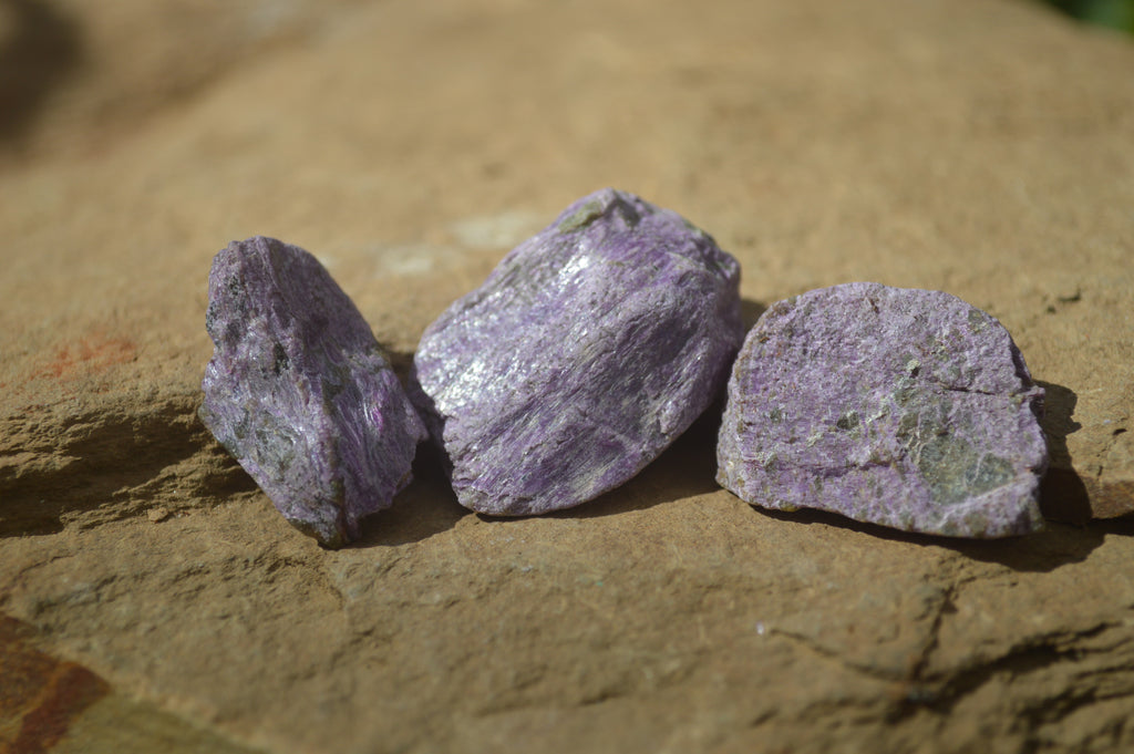 Natural Small Purple Stichtite & Green Serpentine Cobbed Pieces  - Sold per 2 kg (400-600 pieces) - From Barberton, South Africa - TopRock