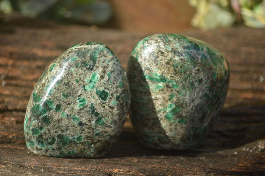 Polished Emerald In Matrix Standing Free Forms x 6 From Sandawana, Zimbabwe - TopRock