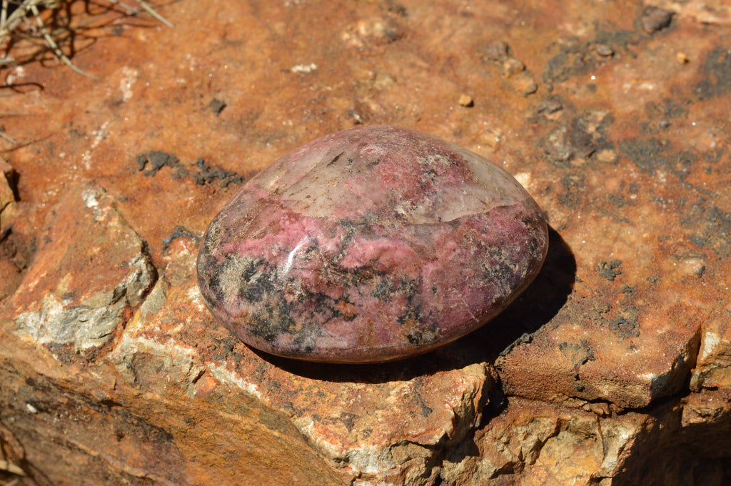 Natural Pink Rhodonite Palm Stones / Free Forms x 6 From Zimbabwe - TopRock