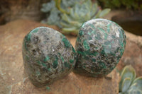 Polished Emerald In Matrix Standing Free Forms x 4 From Sandawana, Zimbabwe - TopRock