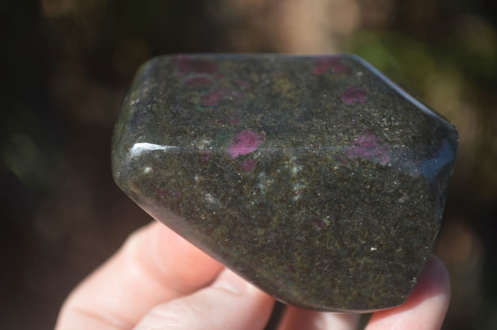 Polished Fluorescent Ruby Corundum In Chrome Verdite Free Forms x 4 From Zimbabwe - Toprock Gemstones and Minerals 