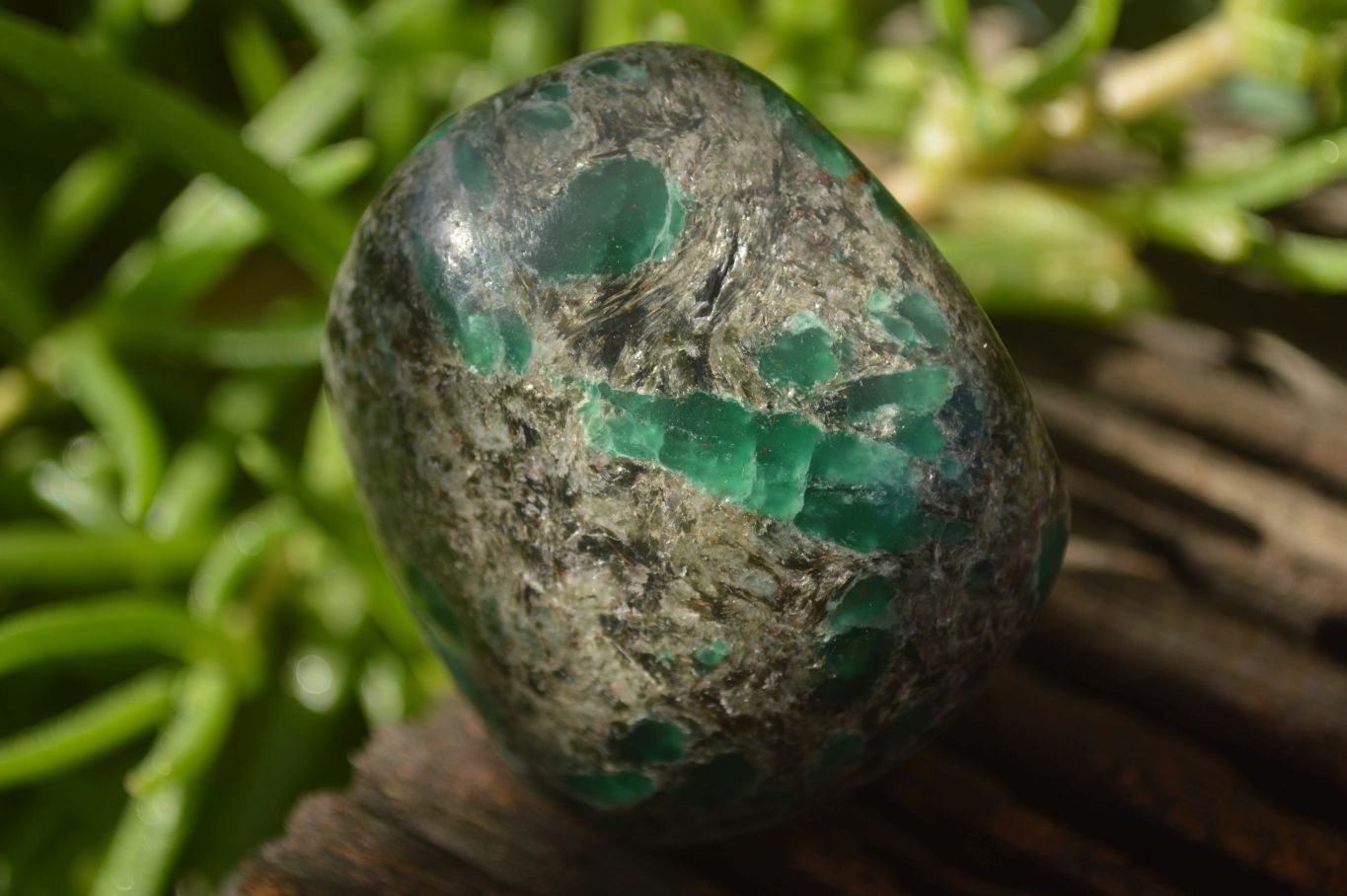 Polished Emerald In Matrix Standing Free Forms x 6 From Sandawana, Zimbabwe - TopRock