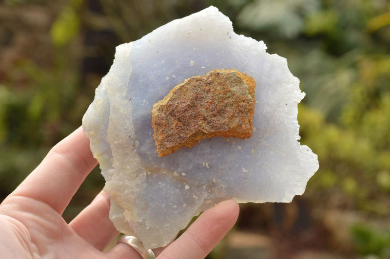 Chalcedony agate shop