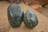 Polished Emerald In Matrix Standing Free Forms x 4 From Sandawana, Zimbabwe - TopRock