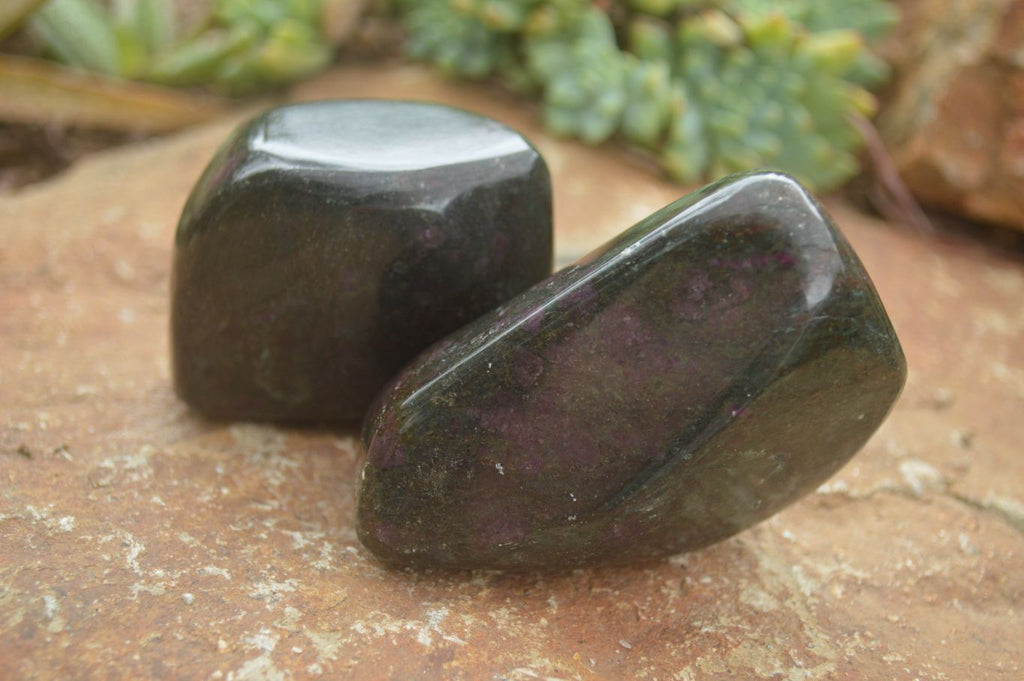 Polished Fluorescent Ruby Corundum In Chrome Verdite Free Forms x 4 From Zimbabwe - TopRock