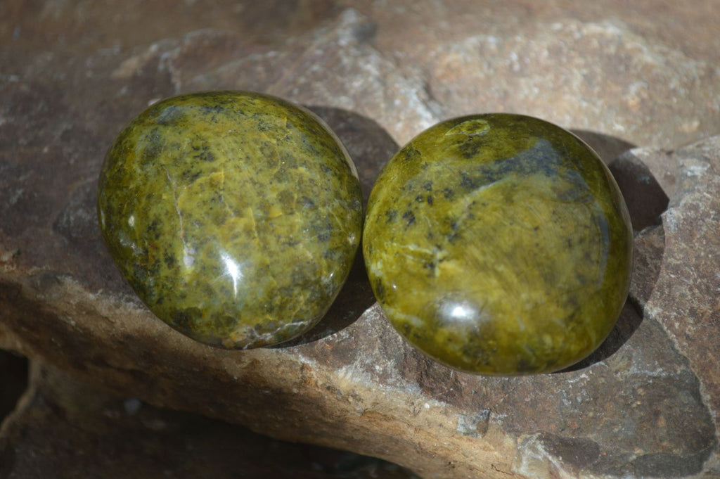Polished Green Opal Galet / Palm Stones x 12 From Antsirabe, Madagascar - Toprock Gemstones and Minerals 