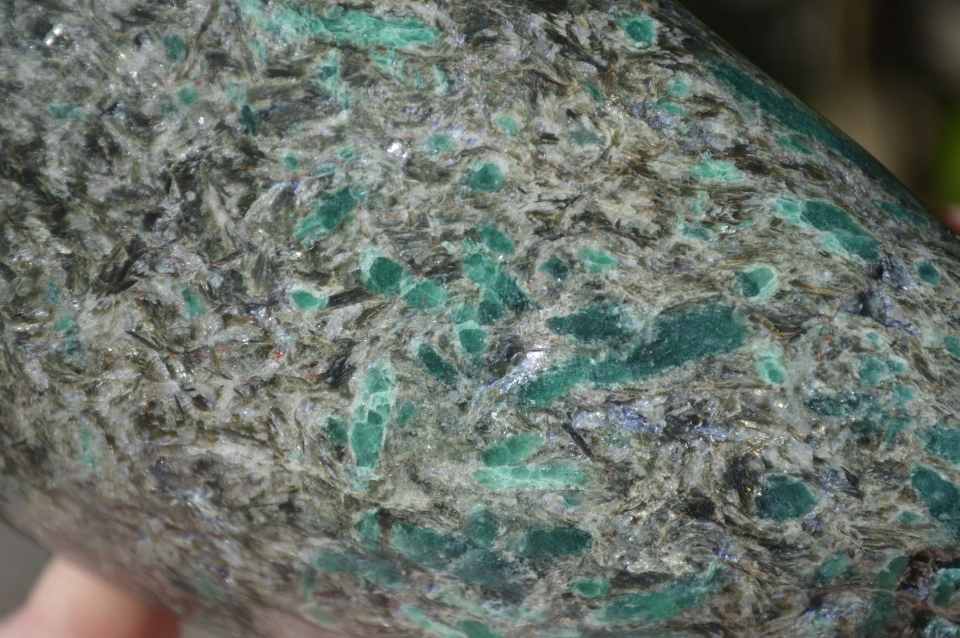 Polished Emerald Mica In Matrix Standing Free Forms x 1 From Mutoko, Zimbabwe - Toprock Gemstones and Minerals 