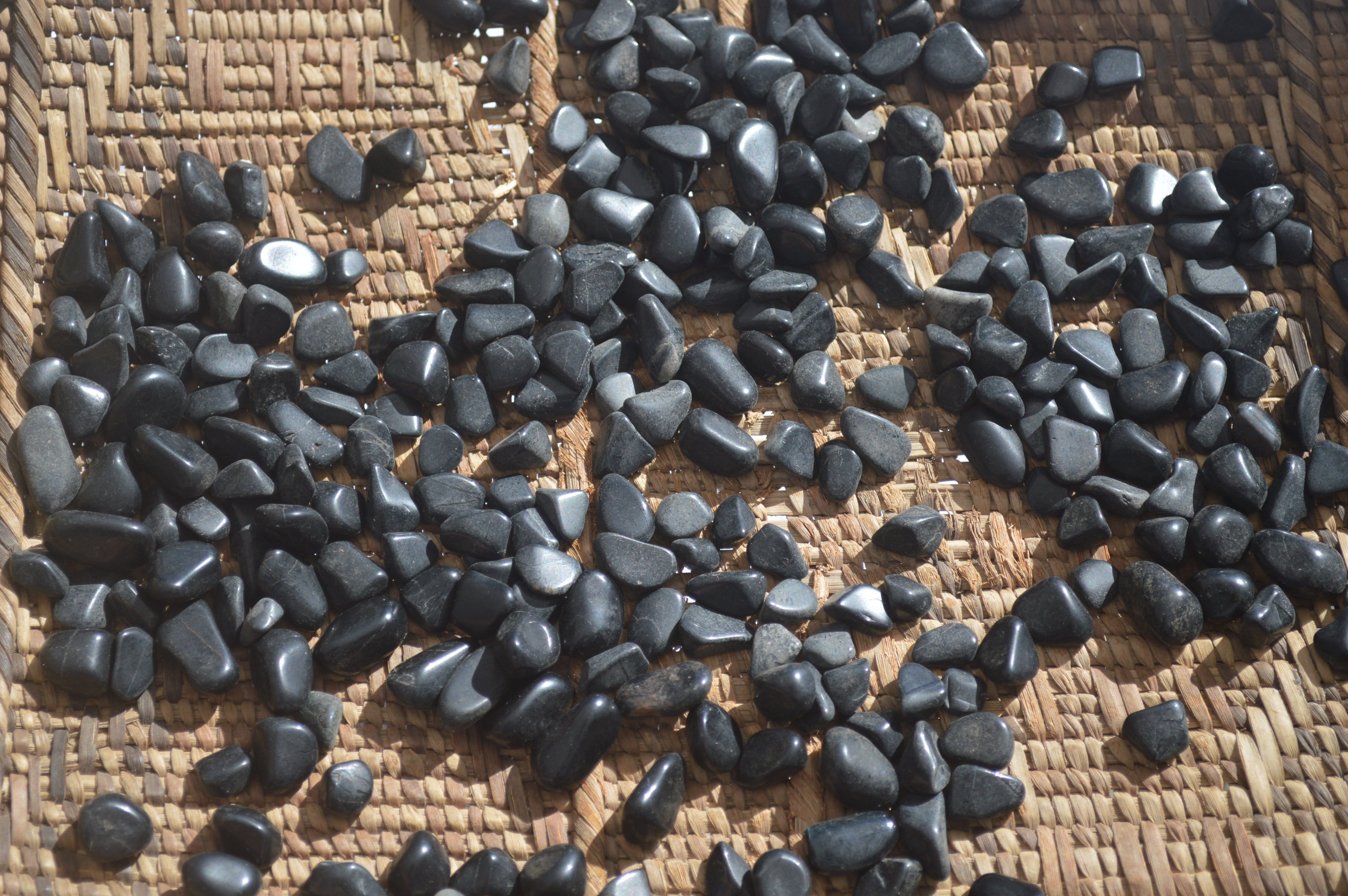 Polished Mini Craft Onyx Tumble Stones - Sold per 500 g - From Swaziland - Toprock Gemstones and Minerals 