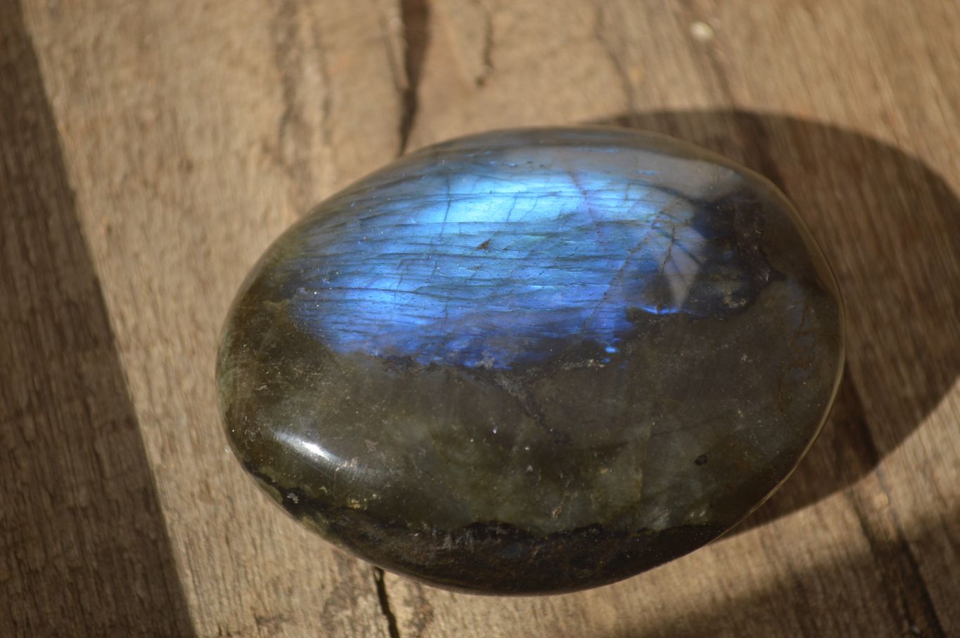 Polished  Flashy Labradorite Palm Stones  x 12 From Madagascar - Toprock Gemstones and Minerals 