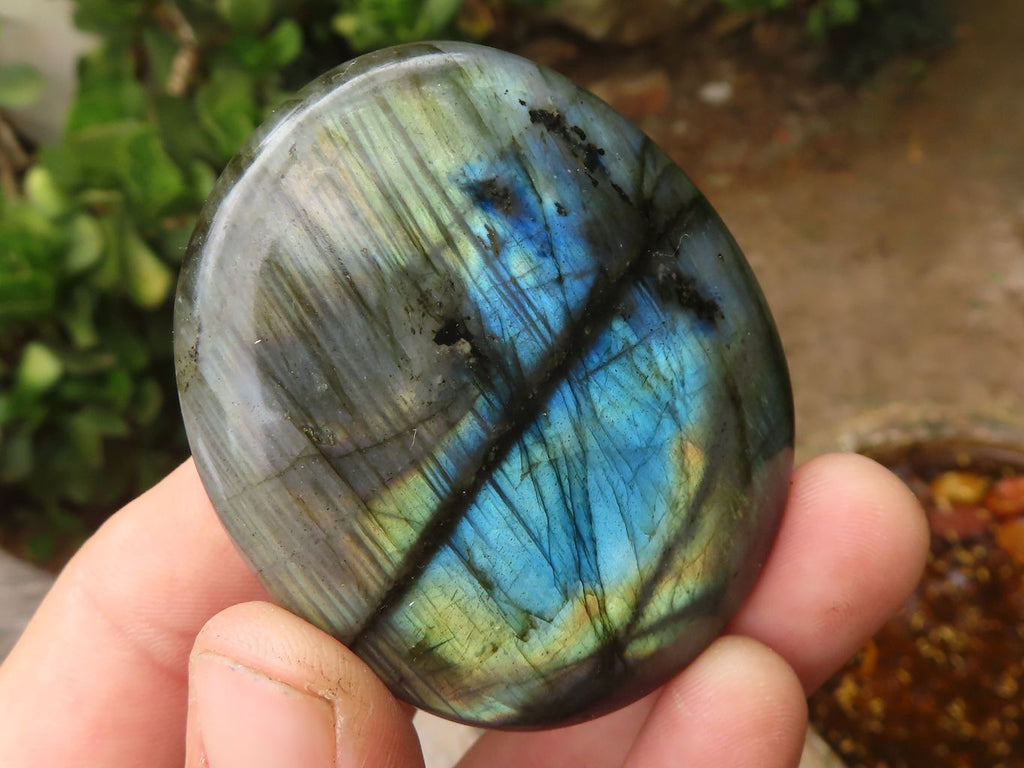 Labdanum Stone Polished Large Labradorite Palm Stones x 12 From Madagascar – Toprock ...