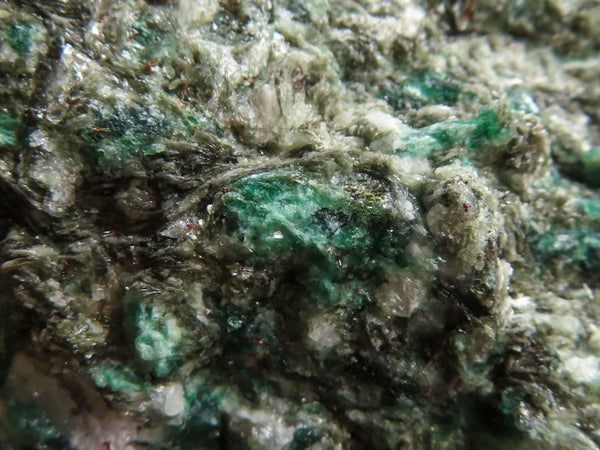 Natural Green Emerald In Mica & Quartz Schist x 5 From Sandawana, Zimbabwe - TopRock