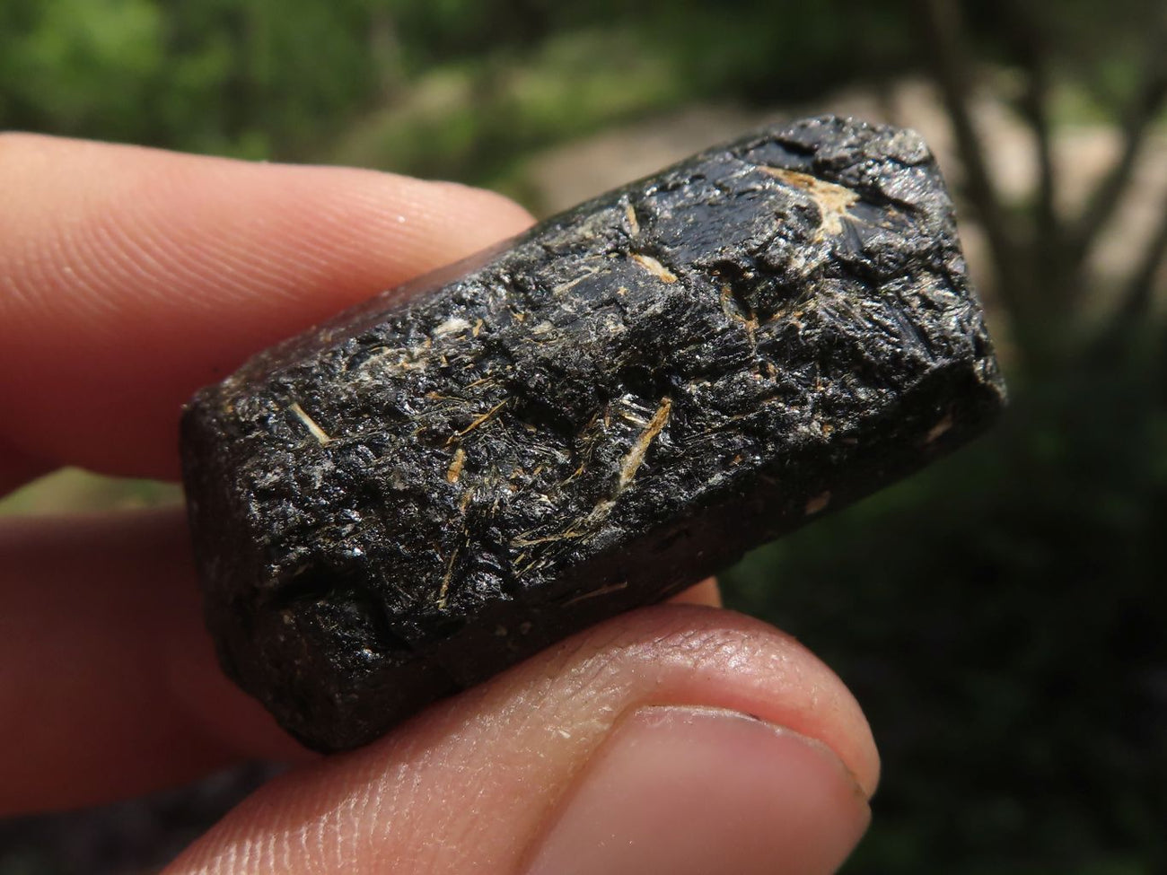 Rough black tourmaline 2025