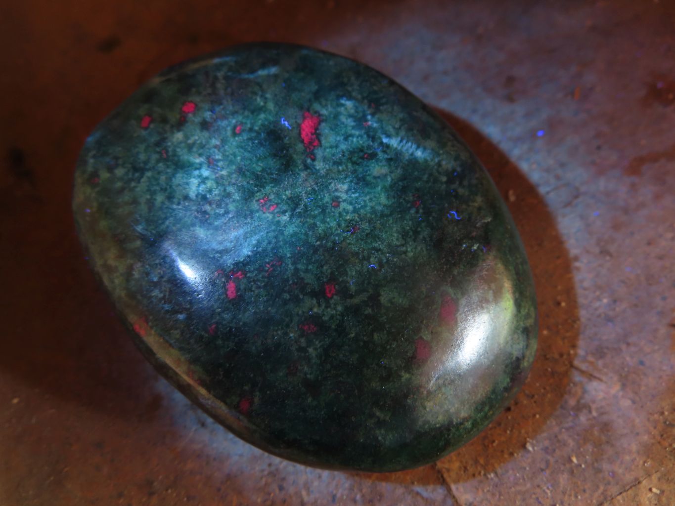 Polished Fluorescent Ruby Corundum In Chrome Verdite Free Forms x 4 From Zimbabwe - TopRock