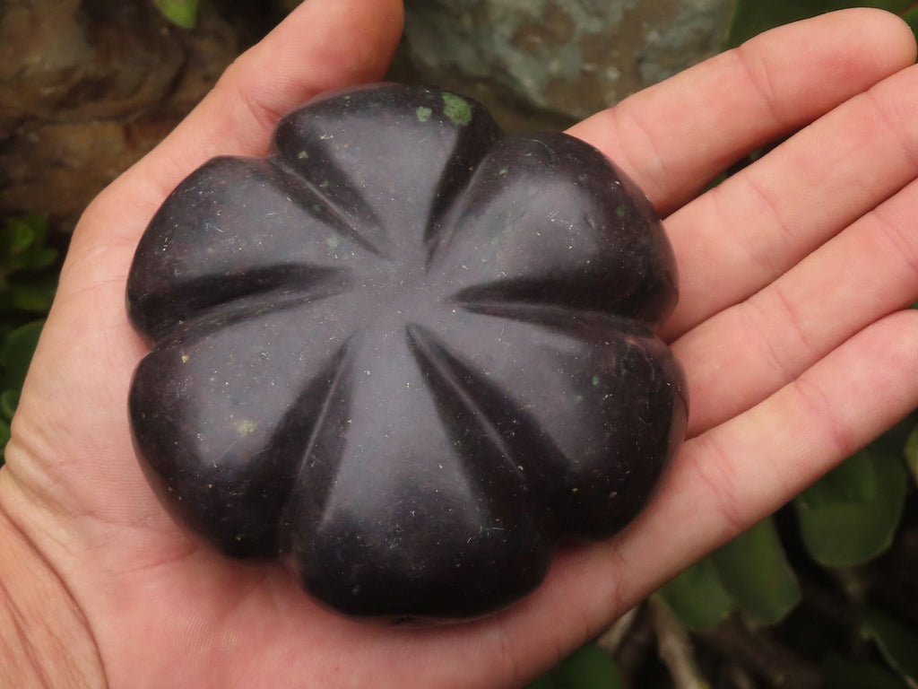 Polished  Maroon Soap Stone Pattipan Carvings  x 6 From Zimbabwe - TopRock