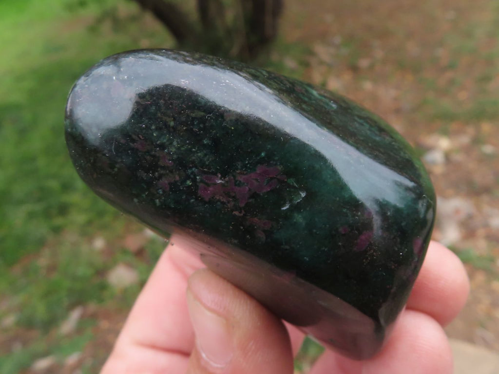 Polished Fluorescent Ruby Corundum In Chrome Verdite Free Forms x 5 From Zimbabwe - TopRock