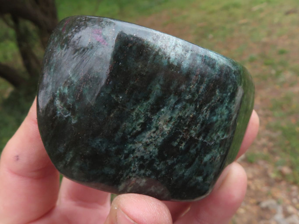 Polished Fluorescent Ruby Corundum In Chrome Verdite Free Forms x 5 From Zimbabwe - TopRock