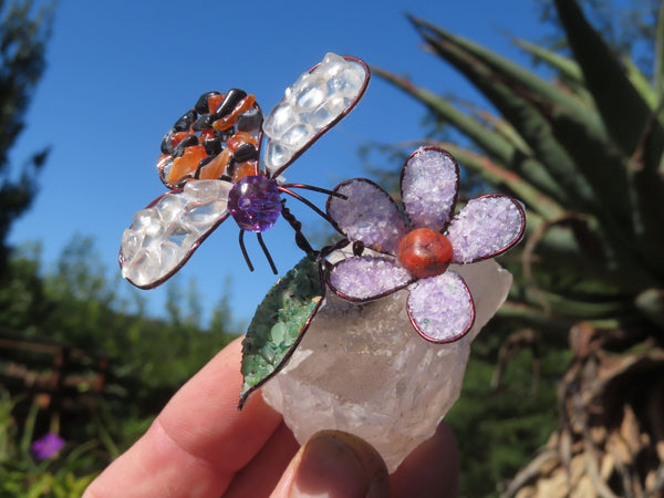 Polished Gemstone Art Bee on Flower - sold per piece - From South Africa - TopRock