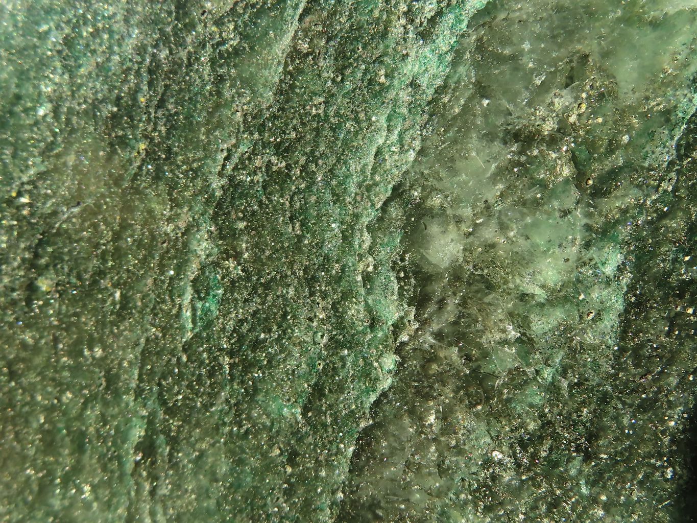 Polished Emerald Fuchsite Quartz Standing Free Form x 1 From Madagascar - Toprock Gemstones and Minerals 