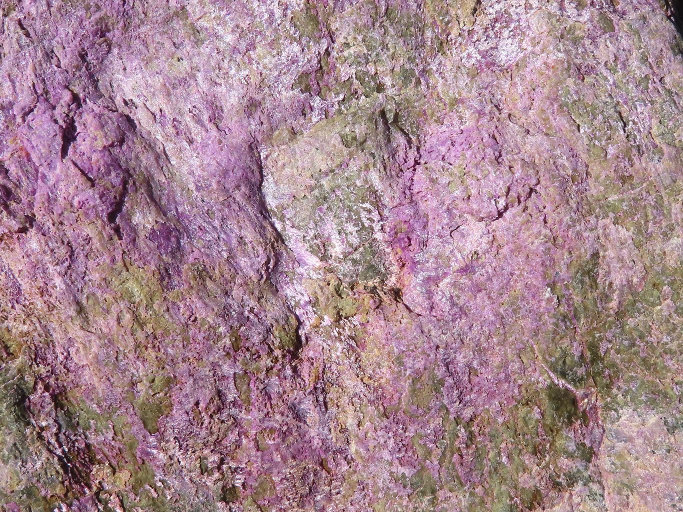 Natural Rough Stichtite & Serpentine Specimen x 1 From Barberton, South Africa - Toprock Gemstones and Minerals 