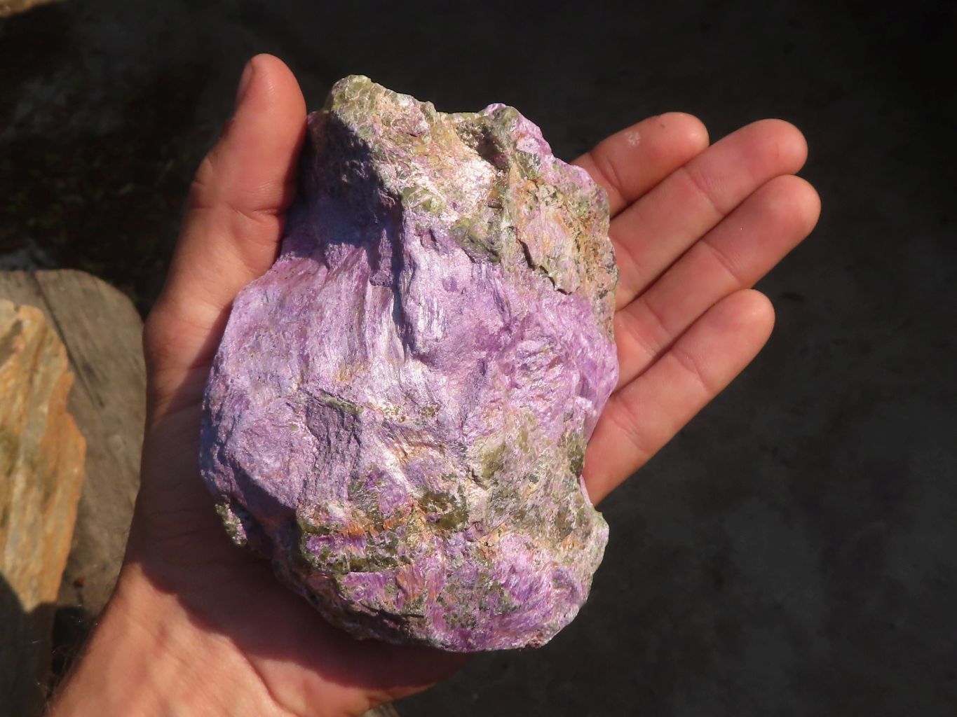 Natural Rough Stichtite & Serpentine Specimens x 4 From Barberton, South Africa - Toprock Gemstones and Minerals 
