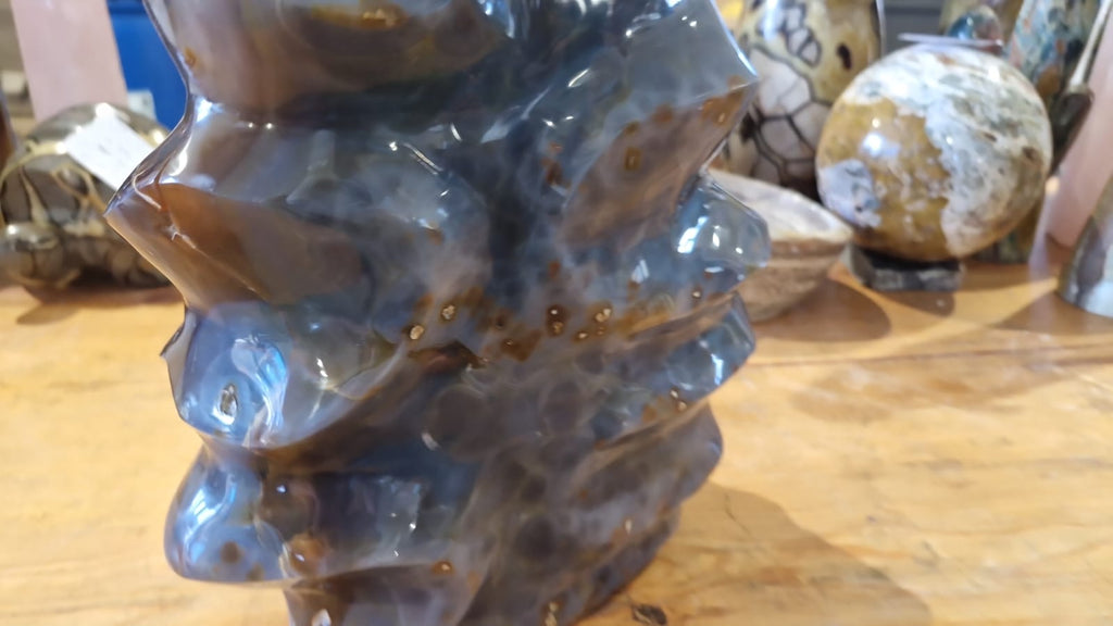 (+12 WEEKS!) Polished XL Agate Flame Carving x 1 From Maintirano, Madagascar