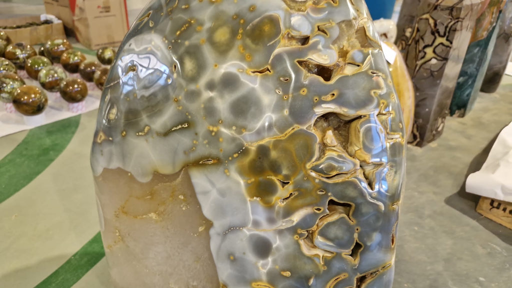 (+12 WEEKS!) Polished and Natural XXXL Agate Crystalline Vug Geode Showpiece x 1 From Maintirano, Madagascar