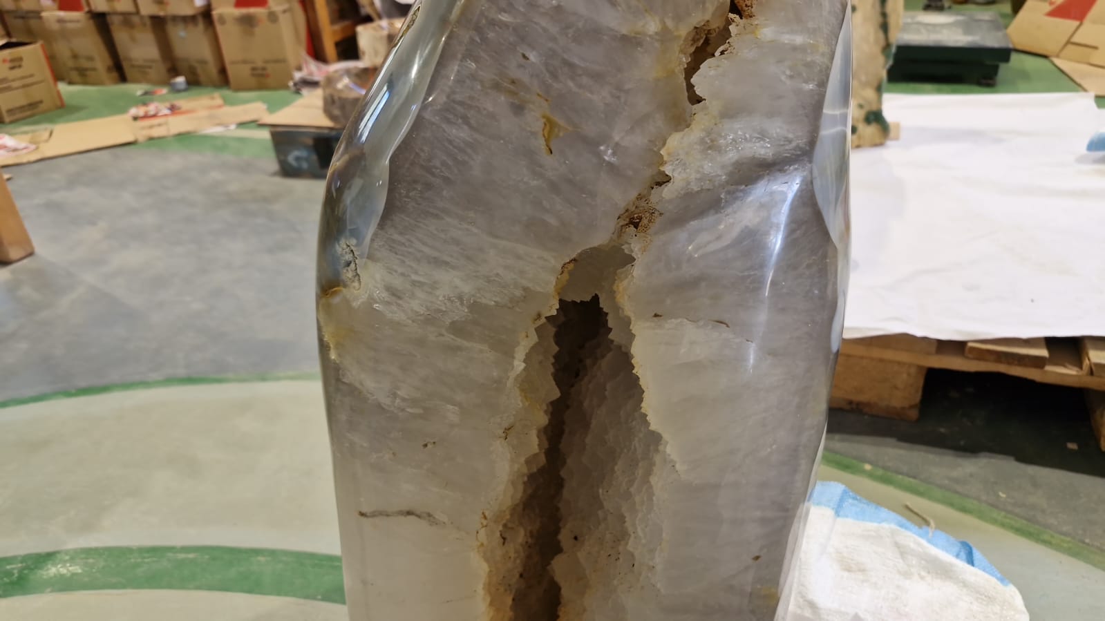 (+12 WEEKS!) Polished and Natural XXXL Agate Crystalline Vug Geode Showpiece x 1 From Maintirano, Madagascar