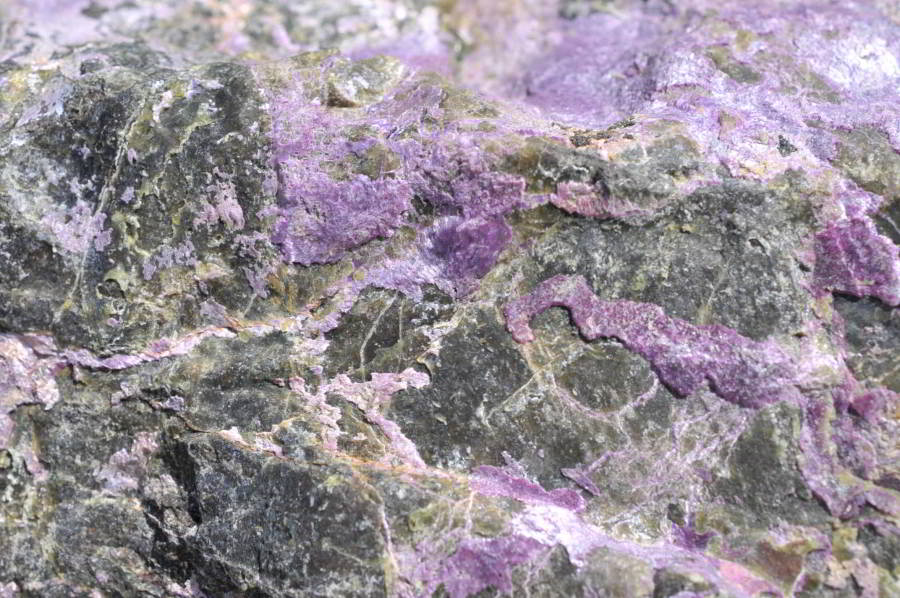 Natural Rare Stichtite & Green Serpentine Specimen x 1 From Barberton, South Africa - TopRock