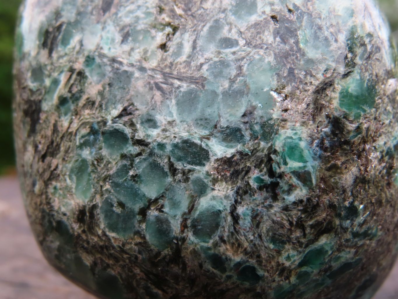 Polished Emeralds In Quartz & Mica Standing Free Form x 1 From Sandawana, Zimbabwe - TopRock