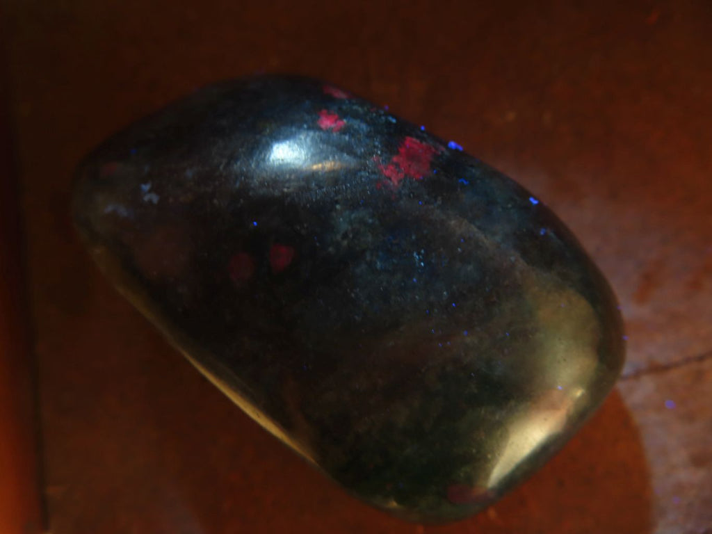 Polished Fluorescent Ruby Corundum In Chrome Verdite Free Forms x 4 From Zimbabwe - TopRock