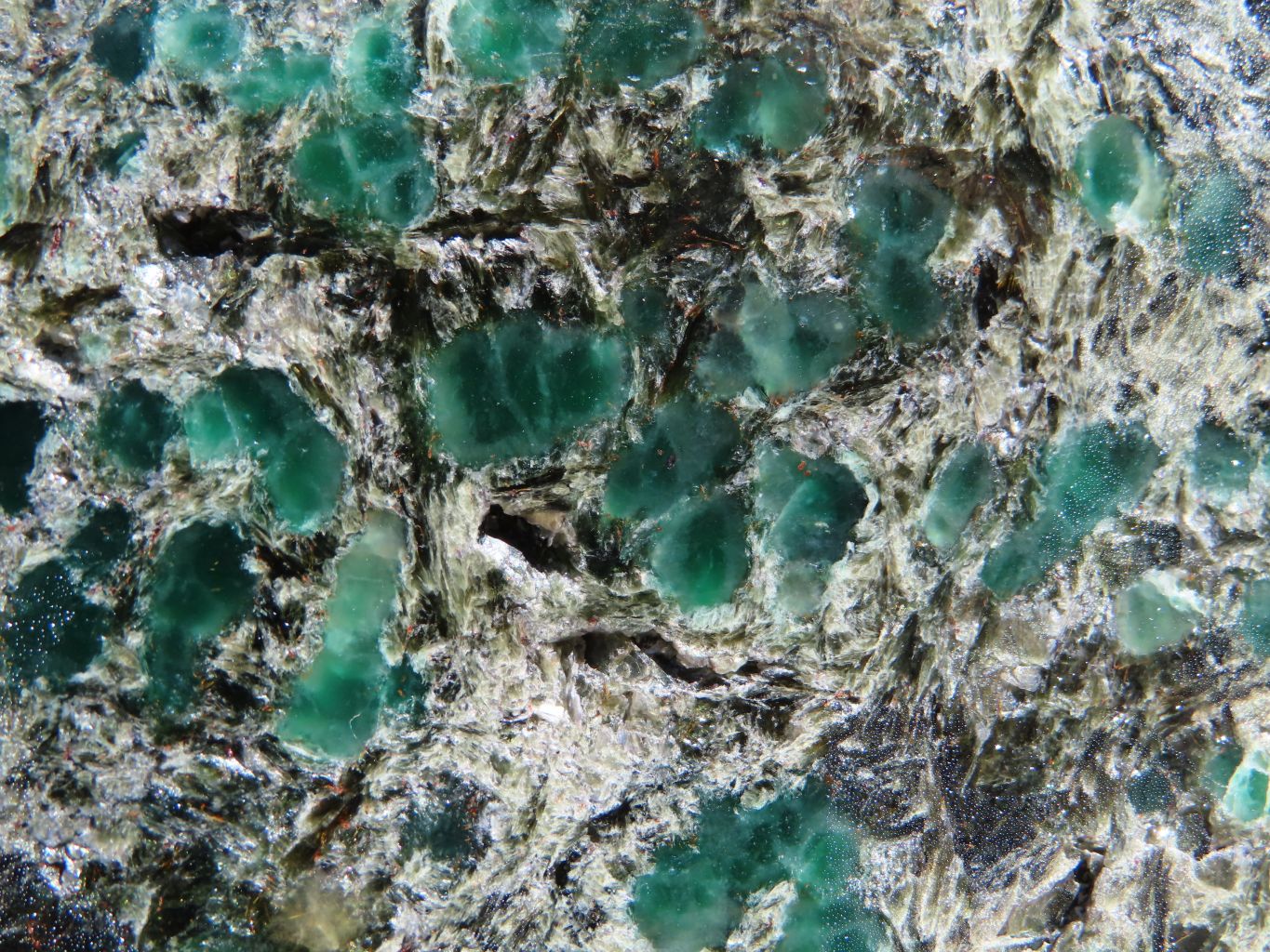 Polished Emeralds In Matrix Free Form x 1 From Zimbabwe - TopRock