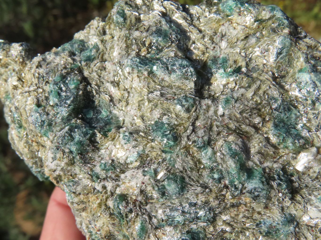 Natural Emeralds In Matrix x 5 From Zimbabwe - TopRock